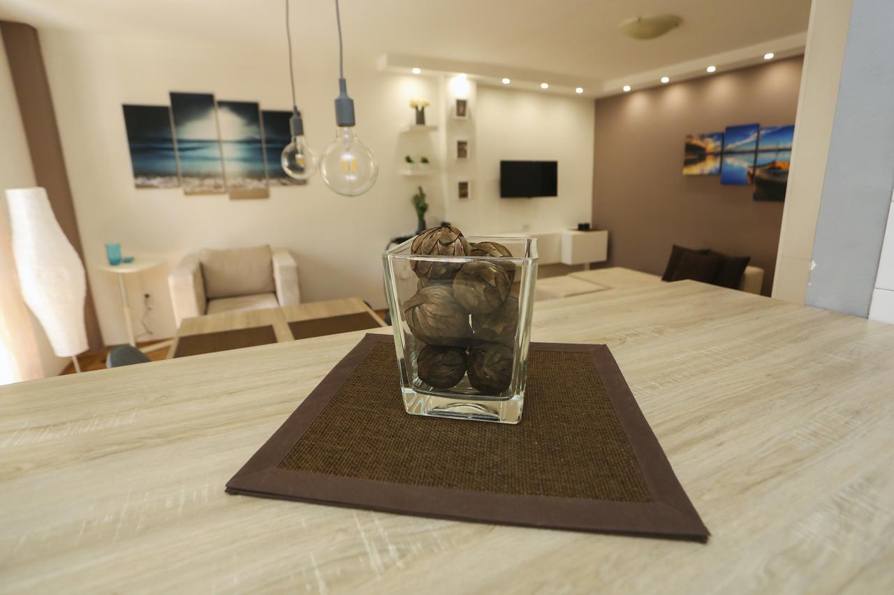 Modern Apartment With Free Parking Nowy Sad Zewnętrze zdjęcie